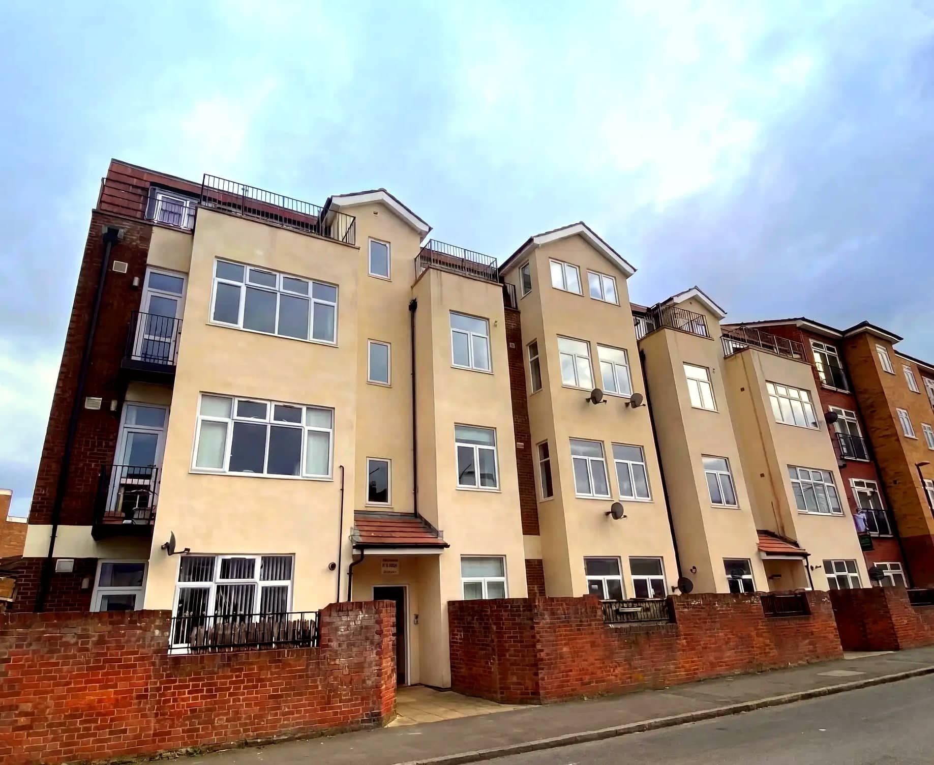 Residential apartments in Hounslow managed by 5D Gryphon Real Estate