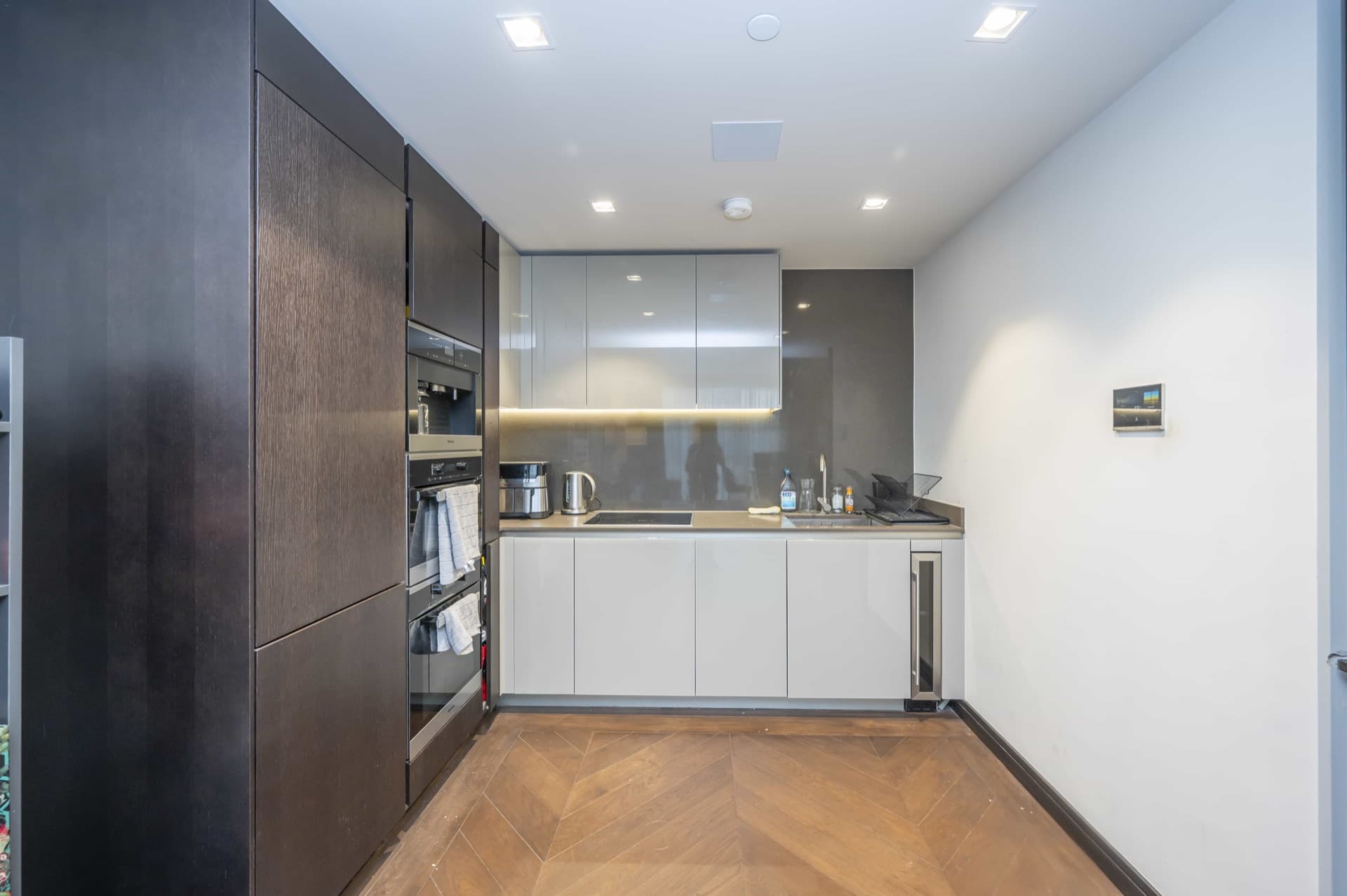 18 Sandringham House