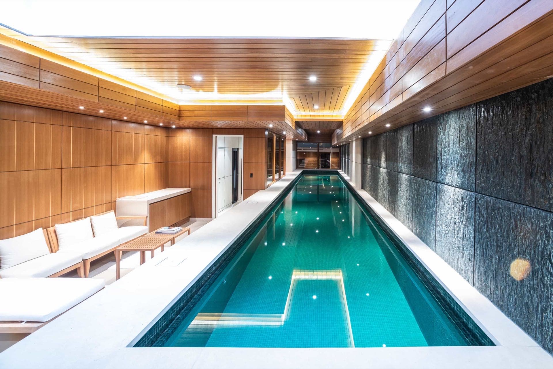 235 Knightsbridge - 1