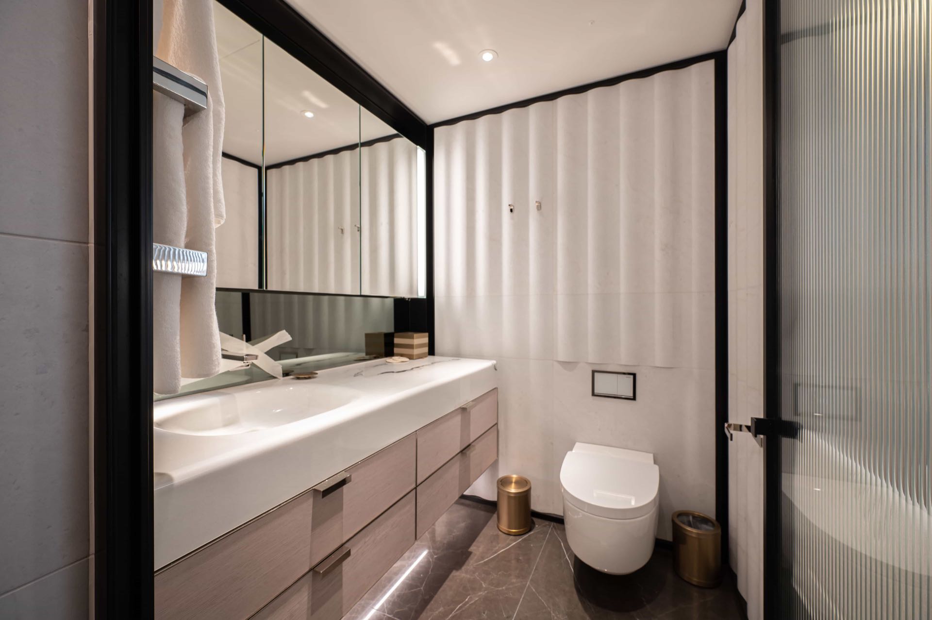 Mandarin Oriental Mayfair - Bedroom